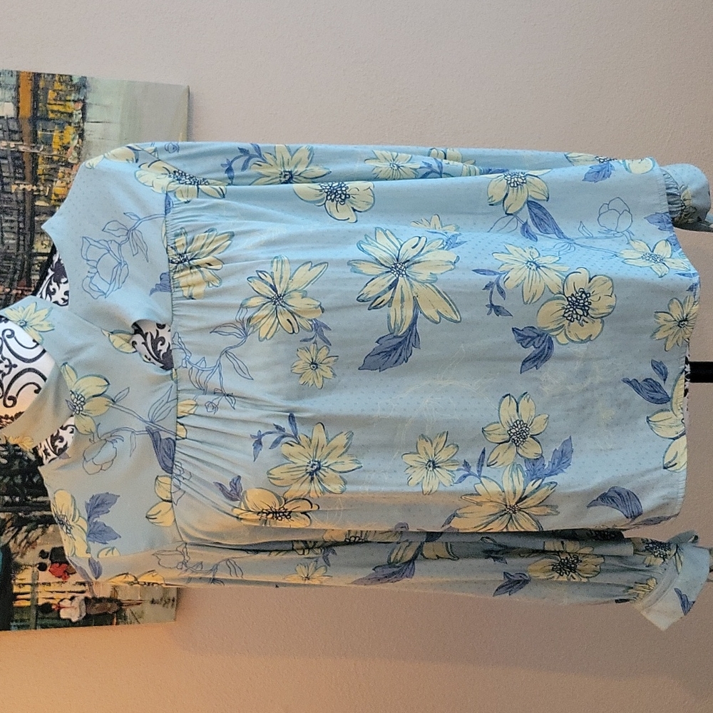 Current air blue floral blouse with button neck